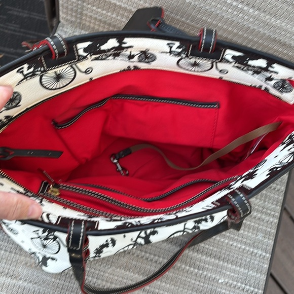 DOONEY BOURKE LADIES DISNEY BICYCLE FLOWER AND GARDEN 2015 TOTE BAG - Picture 10 of 11